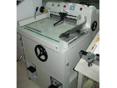 淋膜機的作用有什么