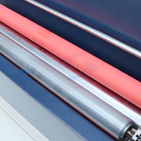 凱盛650多軸花紋淋膜機 4軸淋膜機 淋膜機 相冊設備